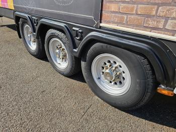 P 280 + trailer  - 2 X SLIDE OUT / CAMPER / WOHNMOBIL